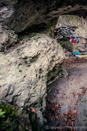 Heiko moving in a new line, Frankenjura, Germany